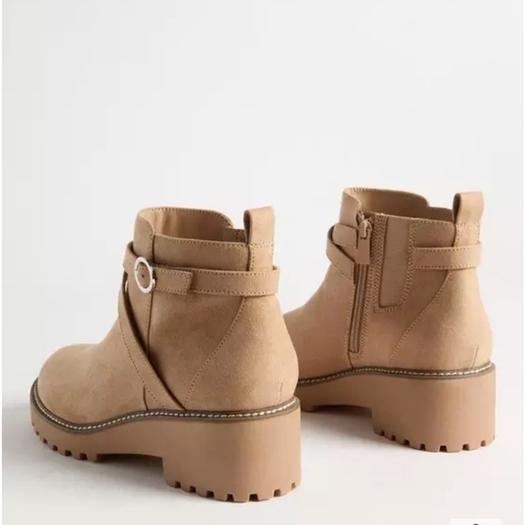 Torrid Buckle wedge boot - Picture 3 of 5